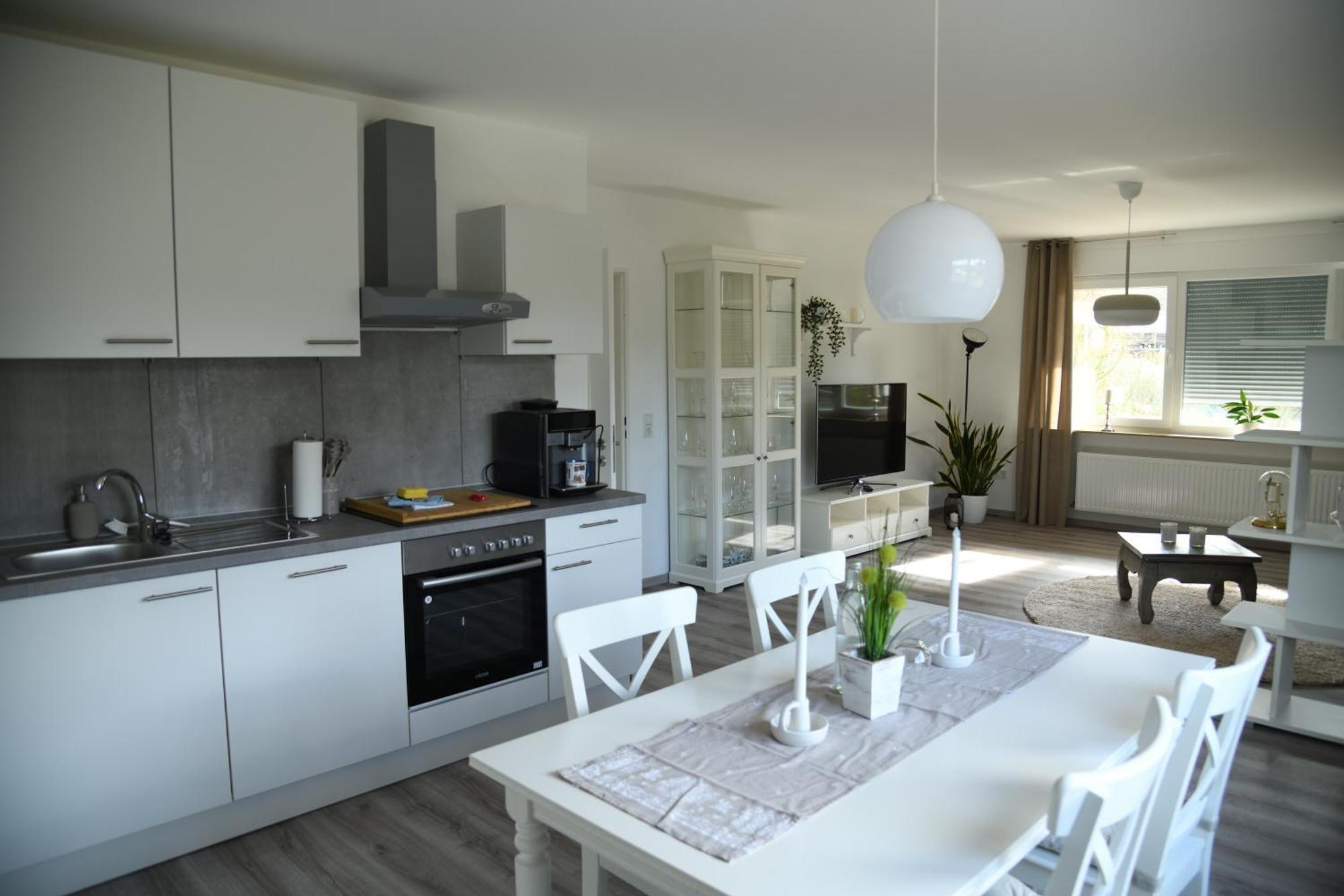 Ferienwohnung Niestetal ภายนอก รูปภาพ